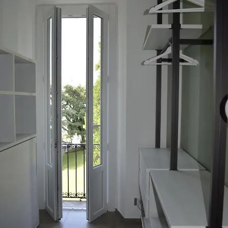 Loppia Lakeside Retreat-Bellagio Apartment *
